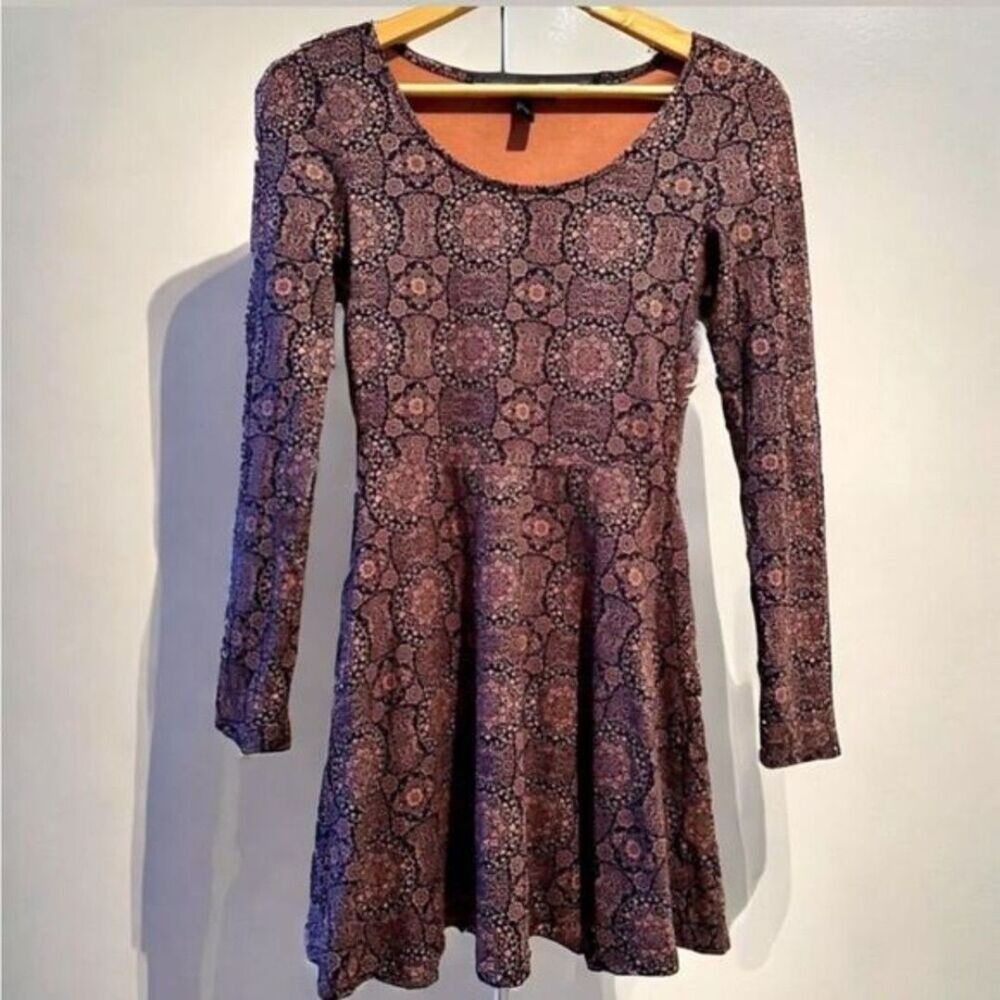 Forever 21 Brown Print Mini Dress Small Long Sleeve Boho Y2K 90s Cottagecore - Picture 2 of 2